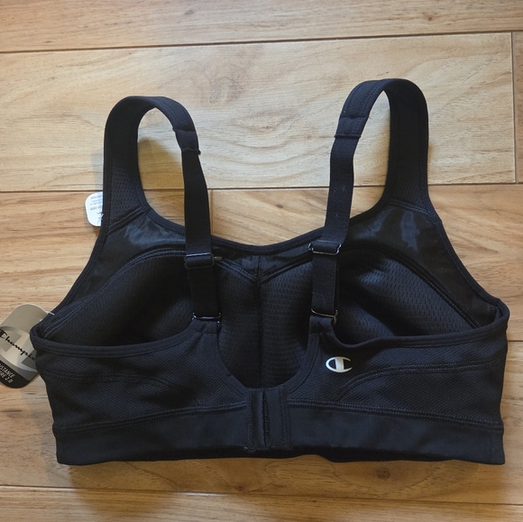 Champion | NWT The Distance Underwire 2.0 Sports Bra in Black Size 34/36D/DD - Picture 2 of 8